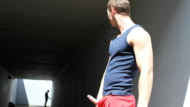 Anal Sex Under The Bridge!