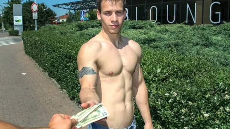 Public Anal Sex By The River!